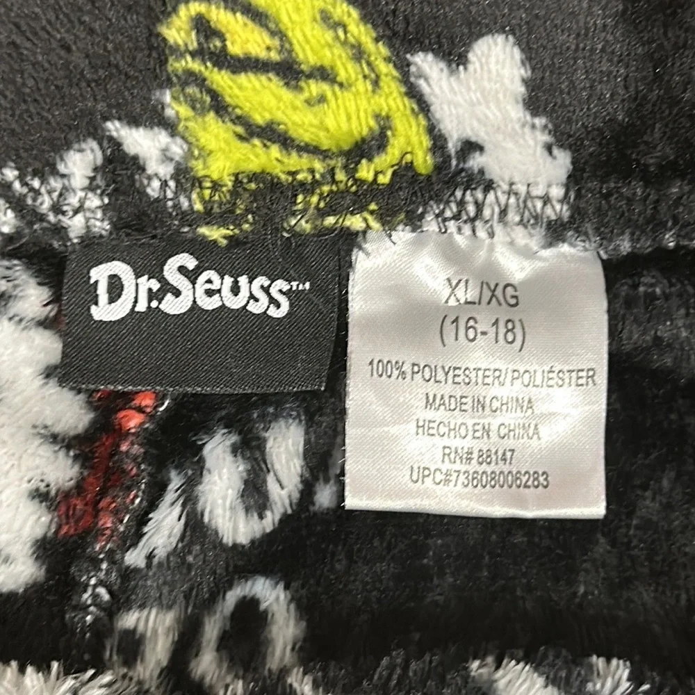 Dr Seuss The Grinch Black Green Fleece PJs Pajama Lounge Pants Size XL 16-18